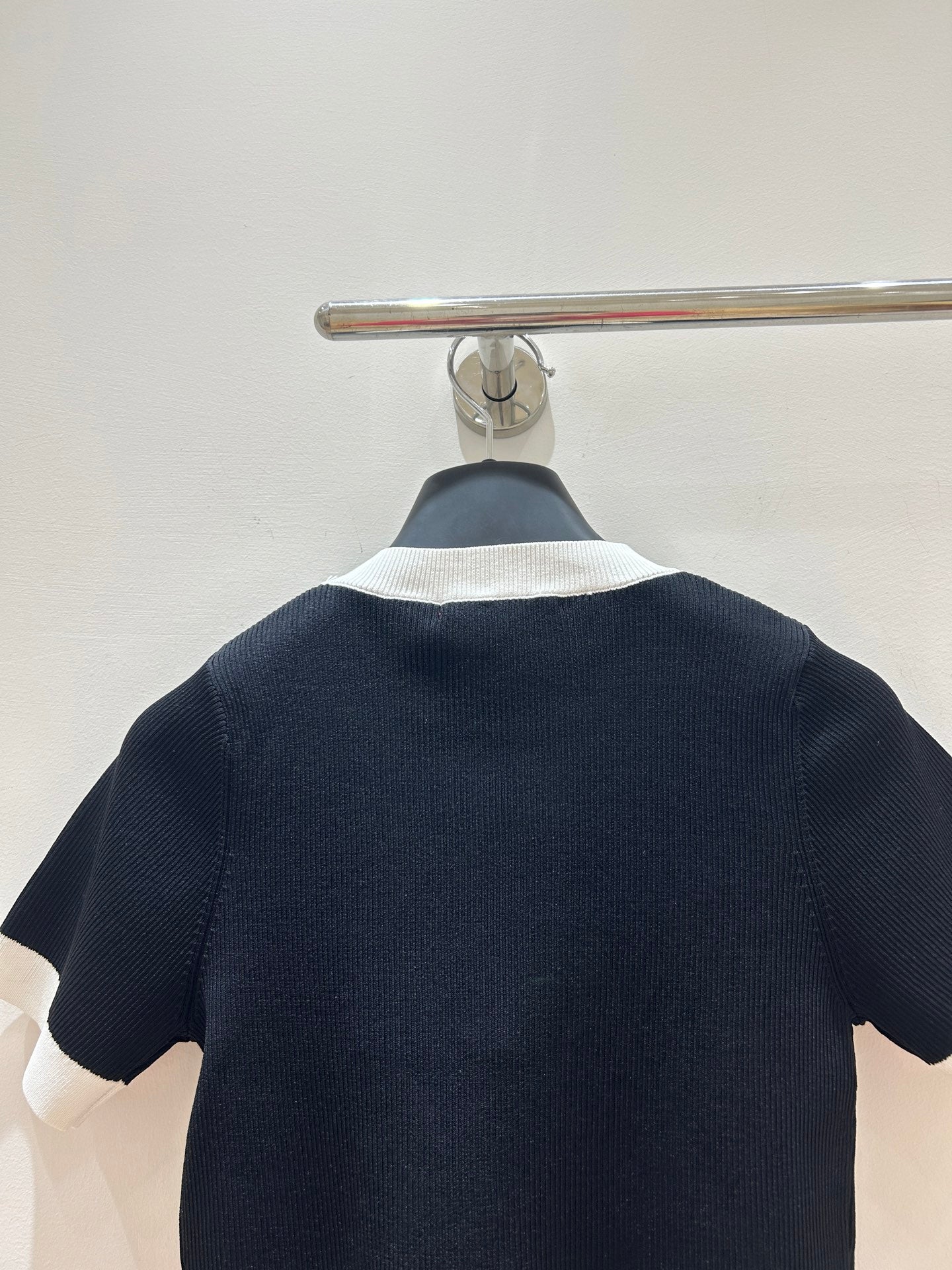 GUCCI 26S SHORT-SLEEVE KNIT CREWNECK TOP 490