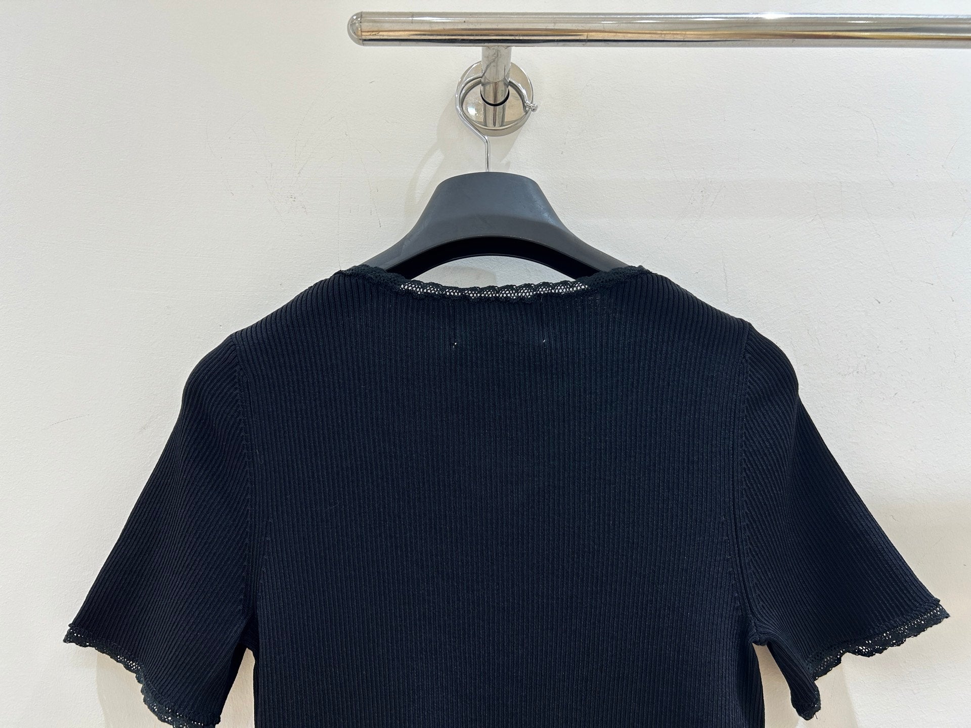 PRADA 26S SHORT-SLEEVE KNIT TOP 973