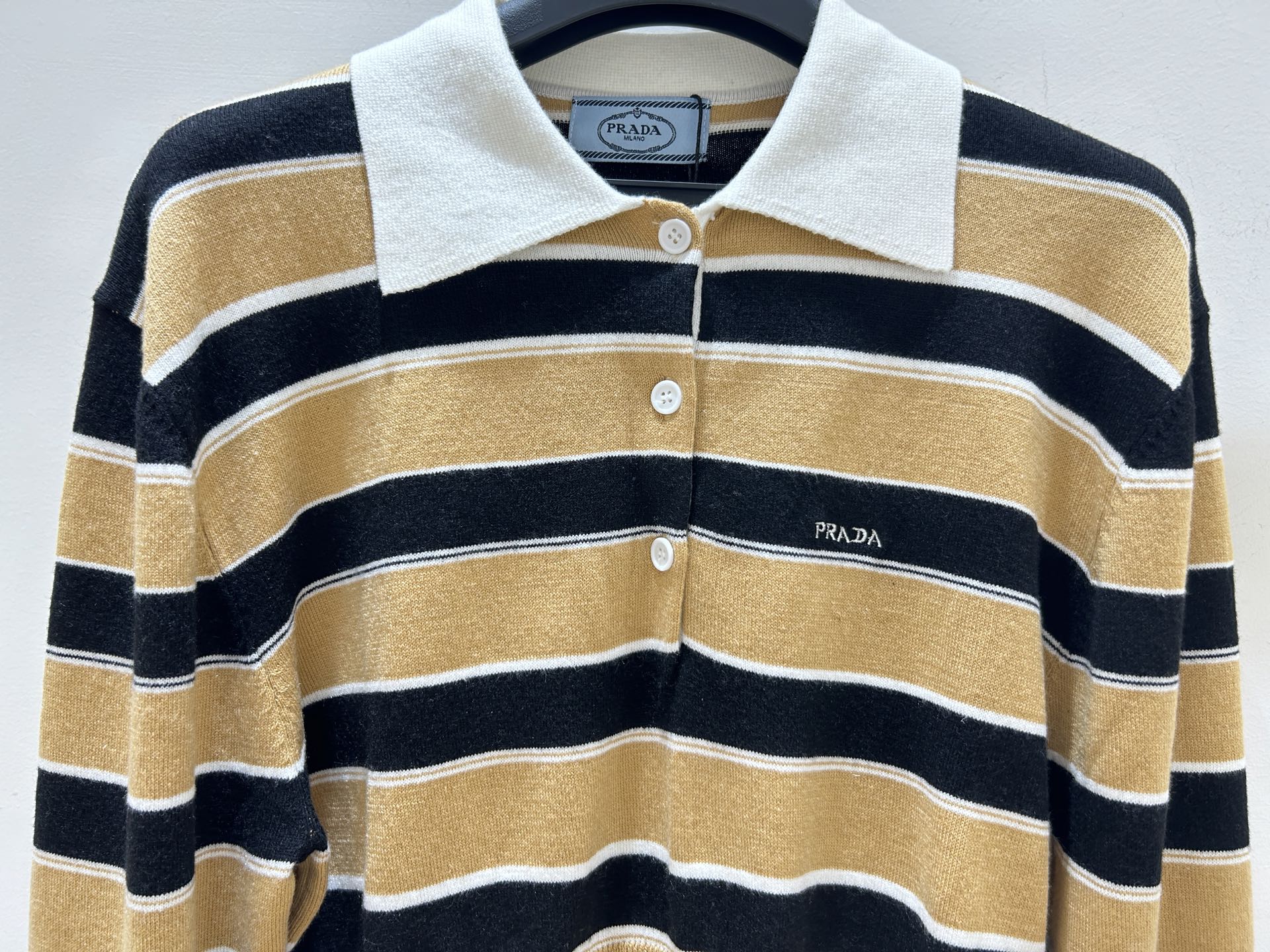 PRADA 26S CROPPED KNIT POLO SHIRT STYLE 934