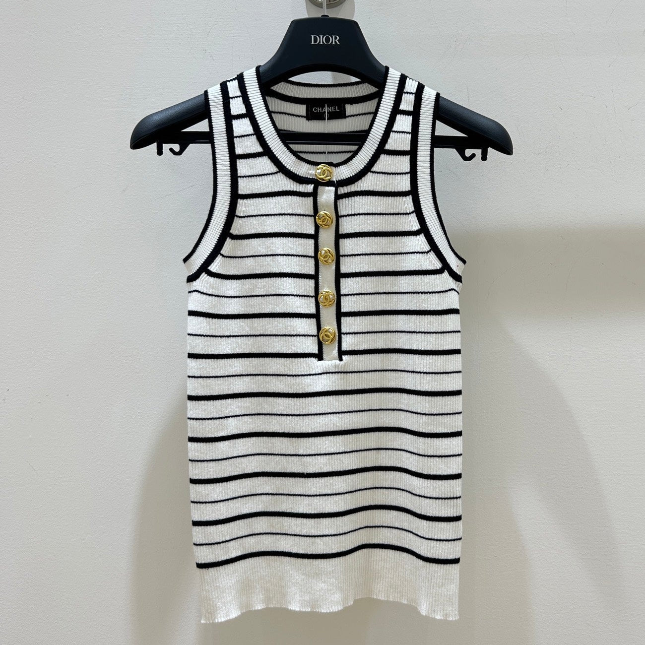 CHANEL 26S SLEEVELESS KNIT TOP 1614