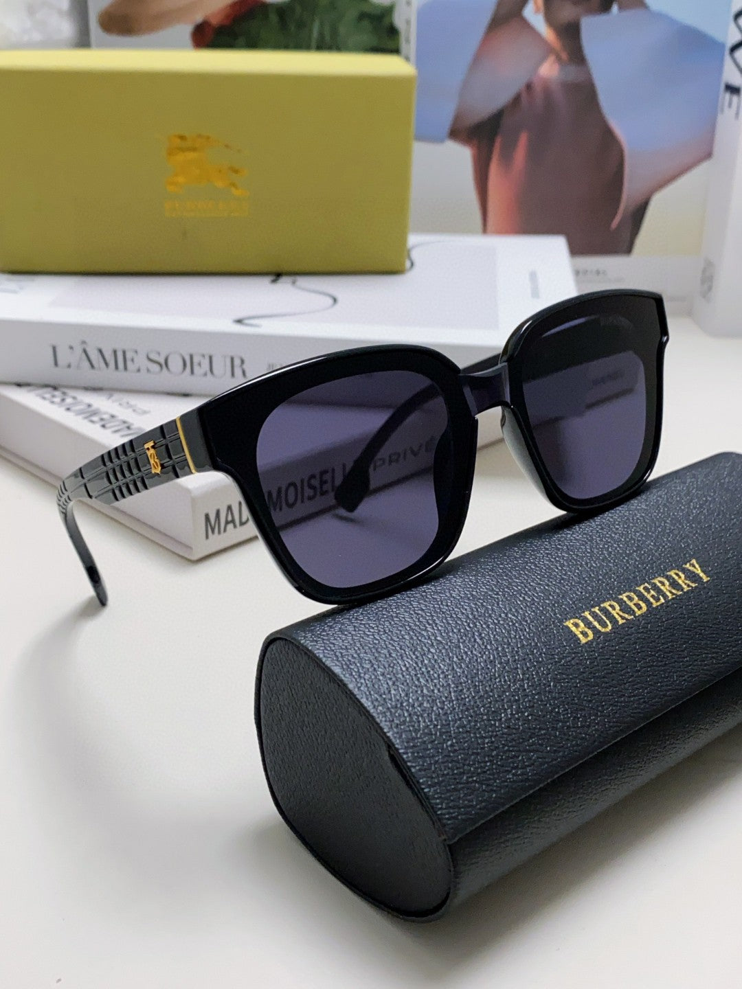 BURBERRY 26S SQUARE FRAME IN ACETATE 408177