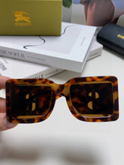 BURBERRY 26S SQUARE FRAME IN ACETATE 408179