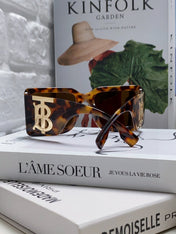 BURBERRY 26S SQUARE FRAME IN ACETATE 408179