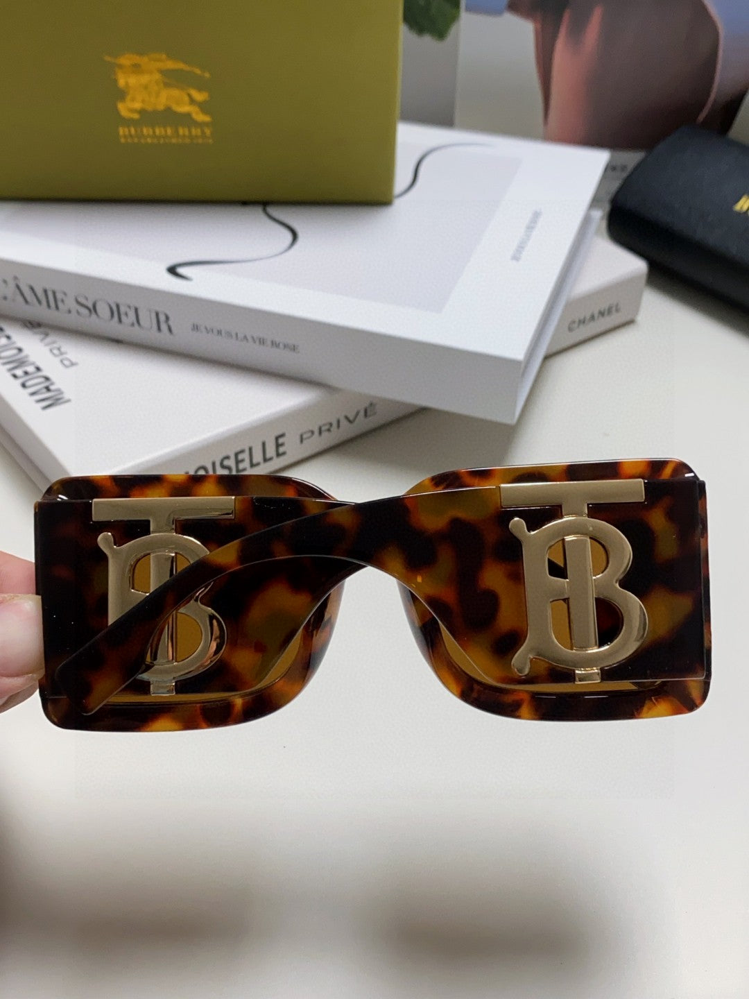 BURBERRY 26S SQUARE FRAME IN ACETATE 408179