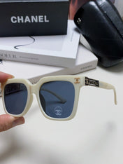 SQUARE SUNGLASSES 632878 IN WHITE ACETATE