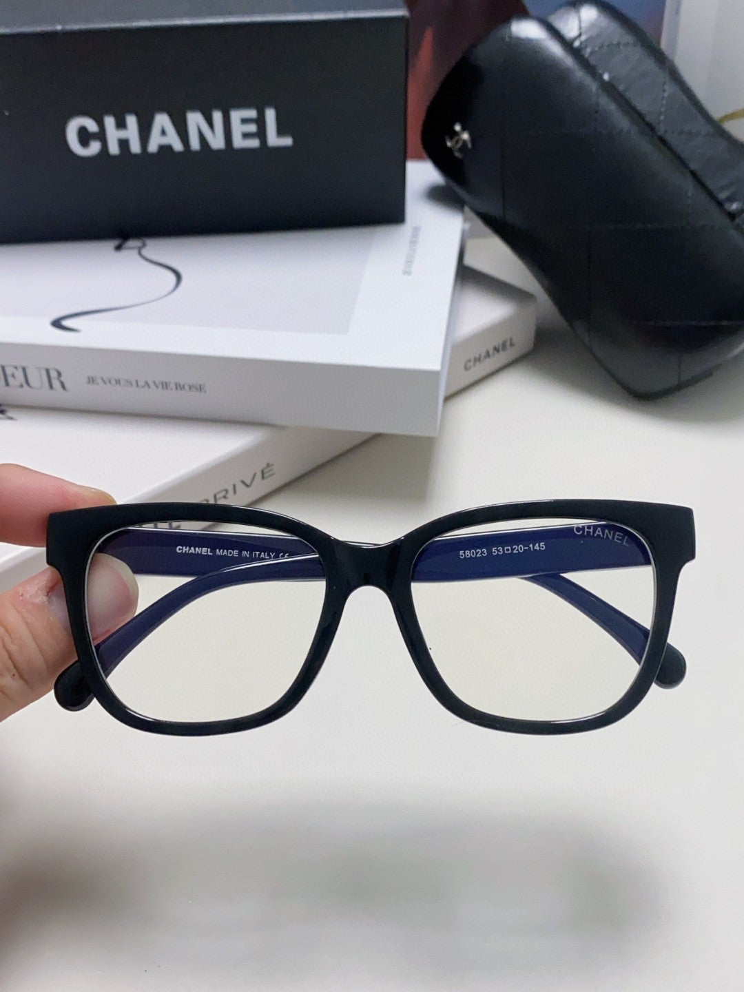 CHANEL 26S ROUNDED SQUARE FRAME IN ACETATE 404635