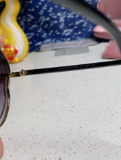 RUNWAY SUNGLASSES 571639 IN GOLD METAL GREY SMOKE LENSES