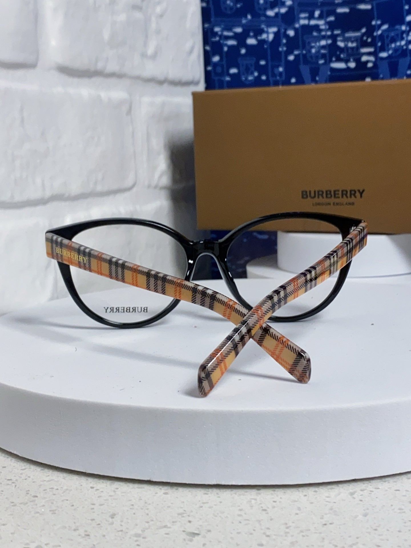 BURBERRY 26S CAT EYE FRAME IN ACETATE 418964
