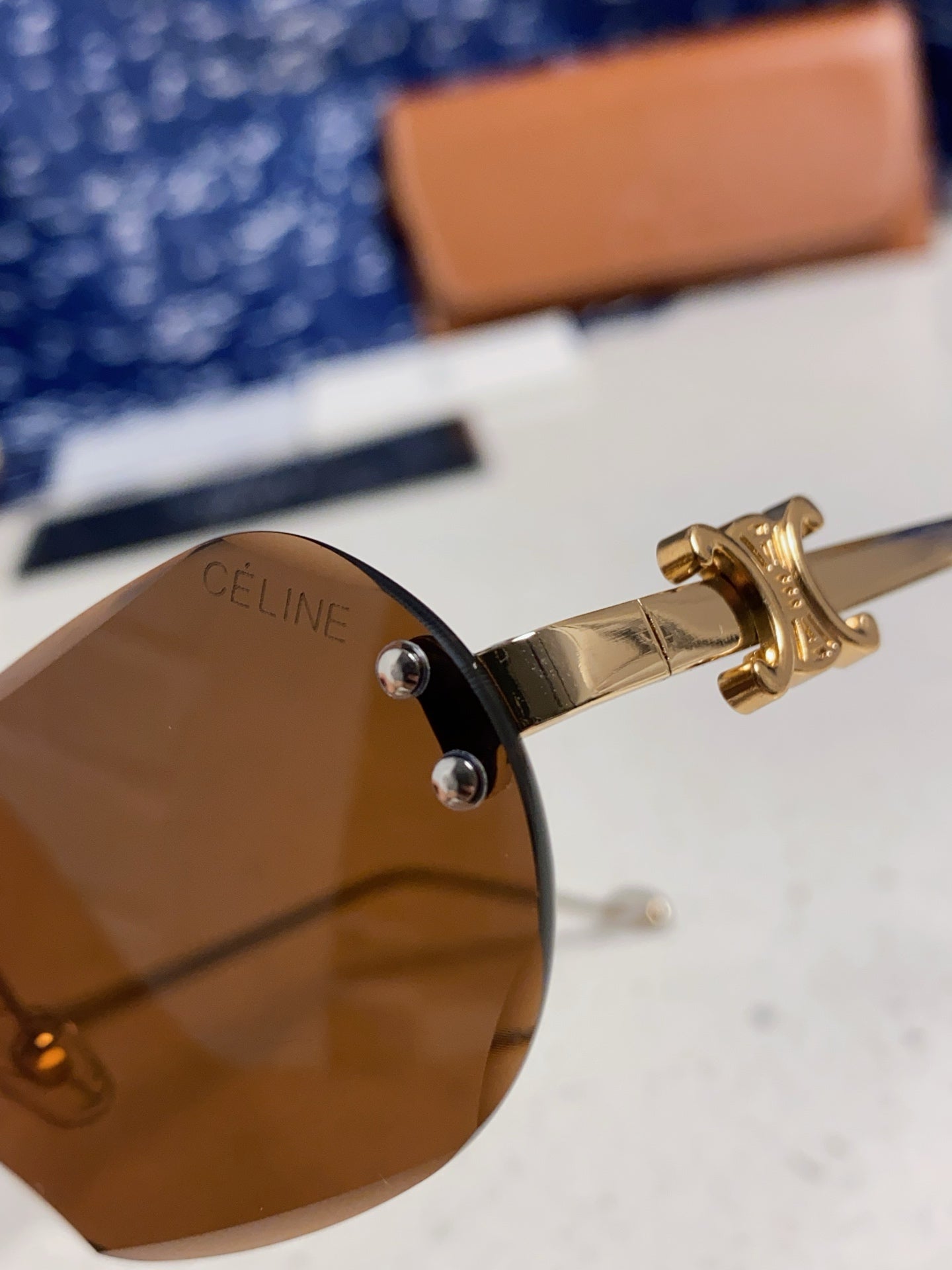 CELINE 26S SHIELD FRAME IN METAL 426365
