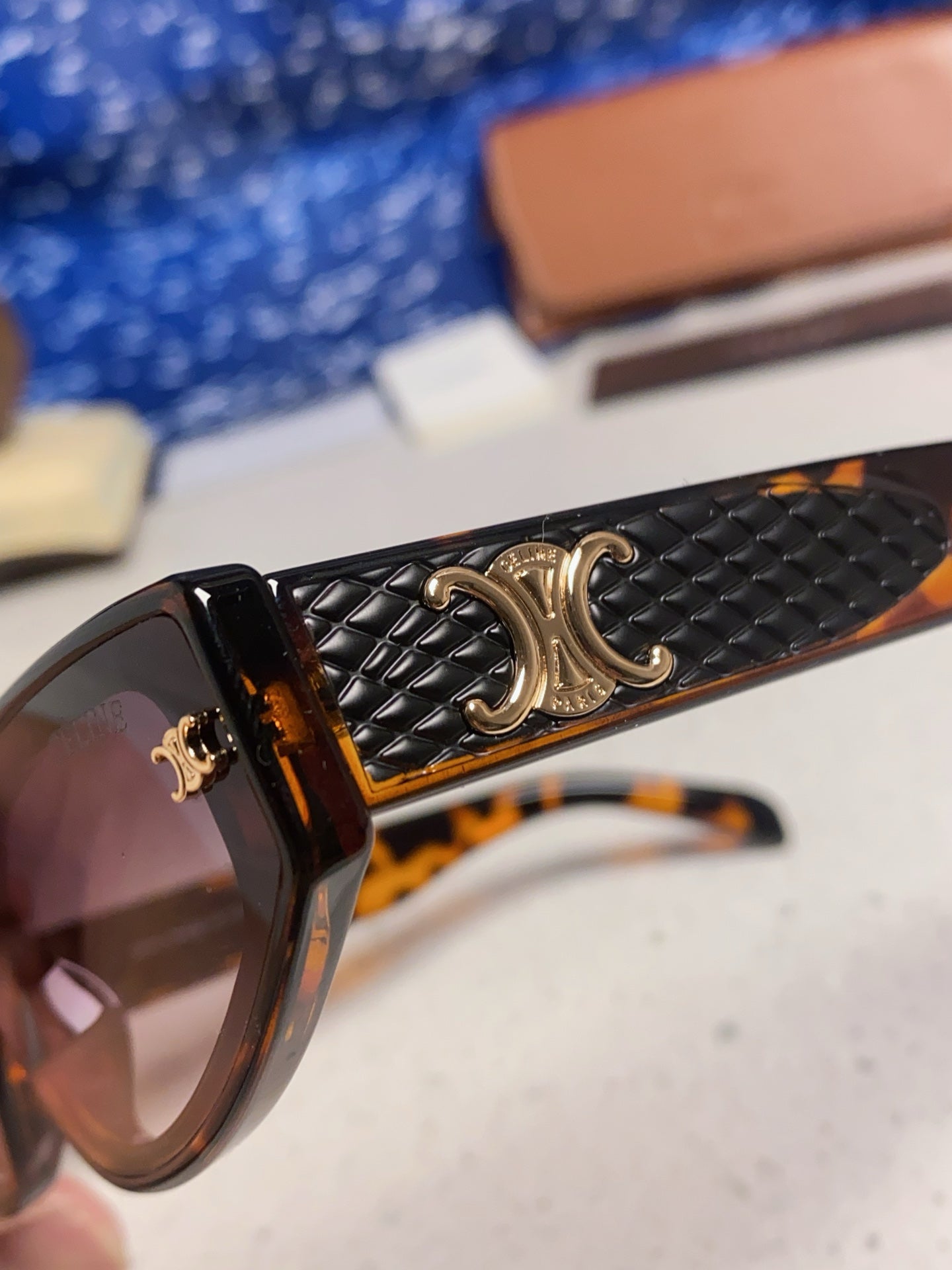 CELINE 26S OCTAGONAL FRAME IN ACETATE 429557