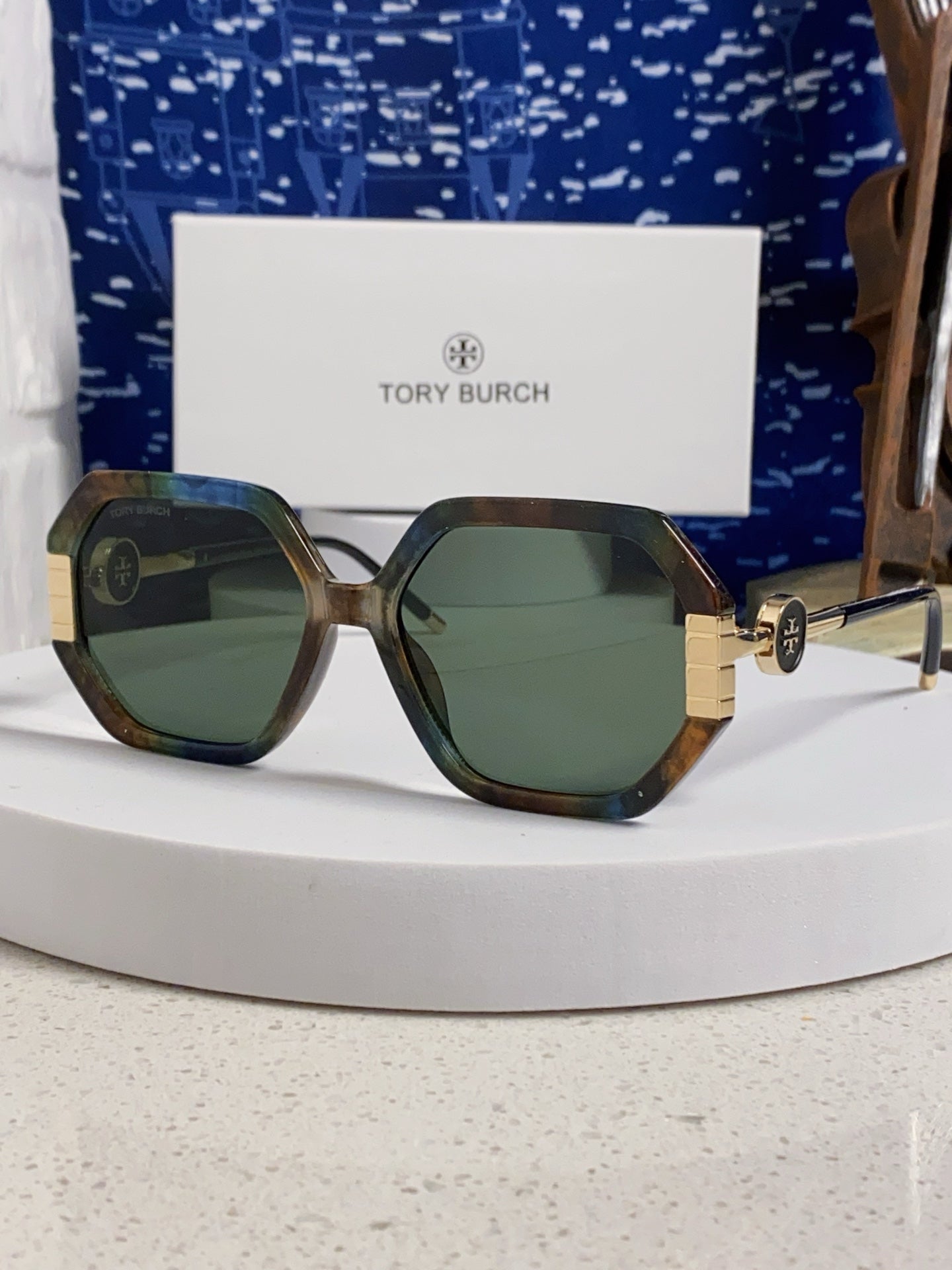 BURBERRY 26S SQUARE FRAME IN ACETATE 408238