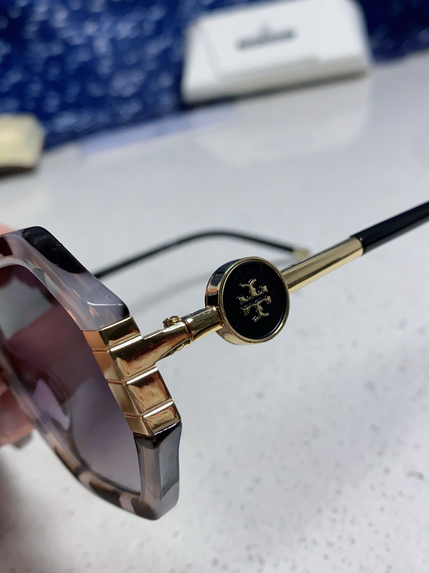 BURBERRY 26S SQUARE FRAME IN ACETATE 408239
