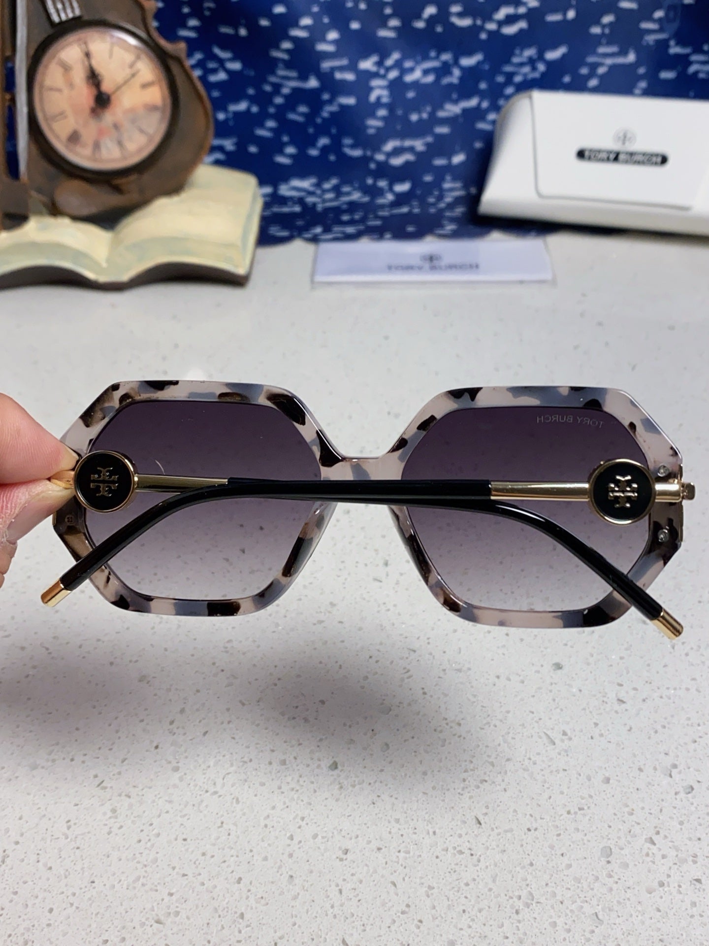 BURBERRY 26S SQUARE FRAME IN ACETATE 408239