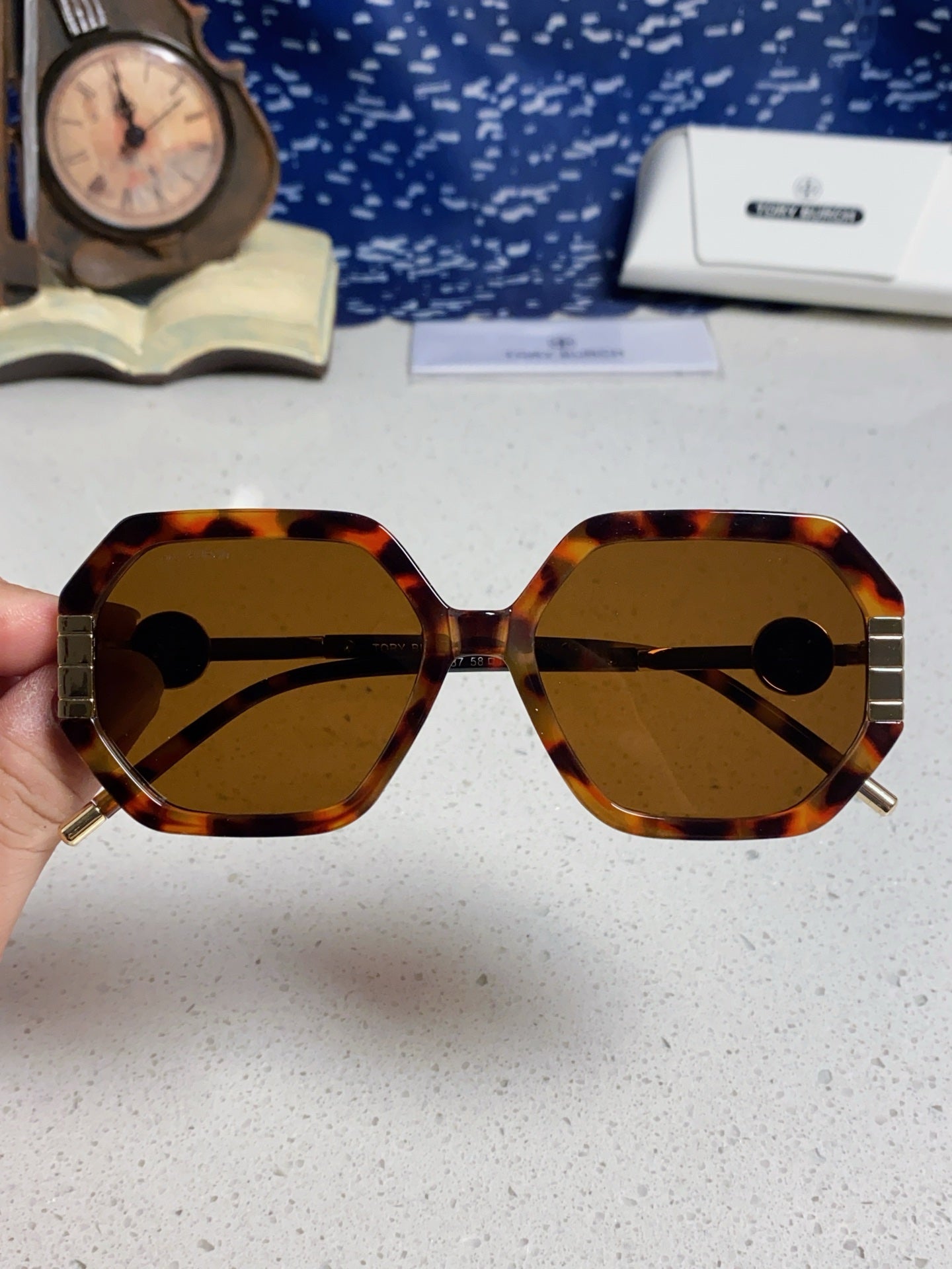 BURBERRY 26S SQUARE FRAME IN ACETATE 408240