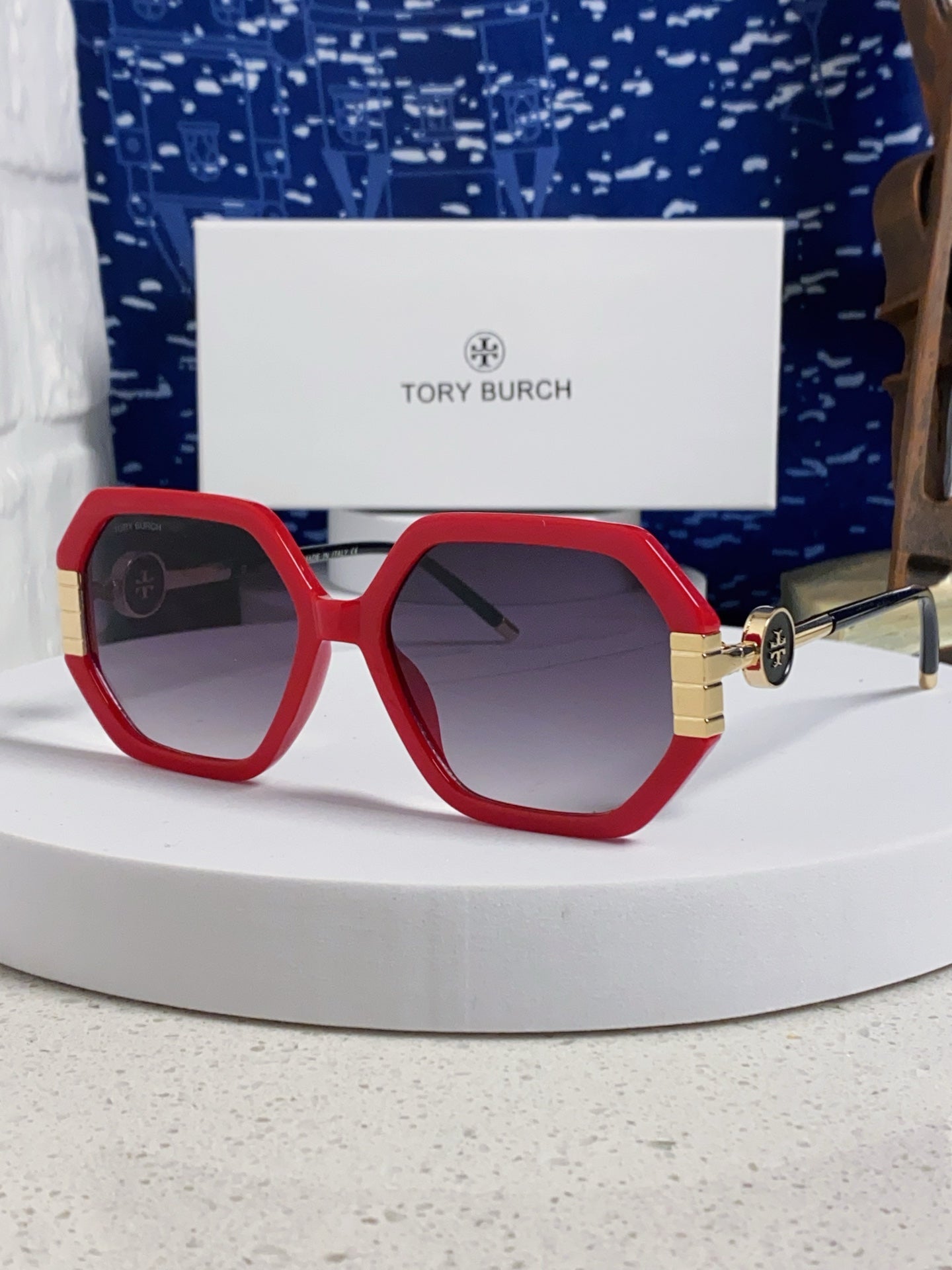 BURBERRY 26S SQUARE FRAME IN ACETATE 408241