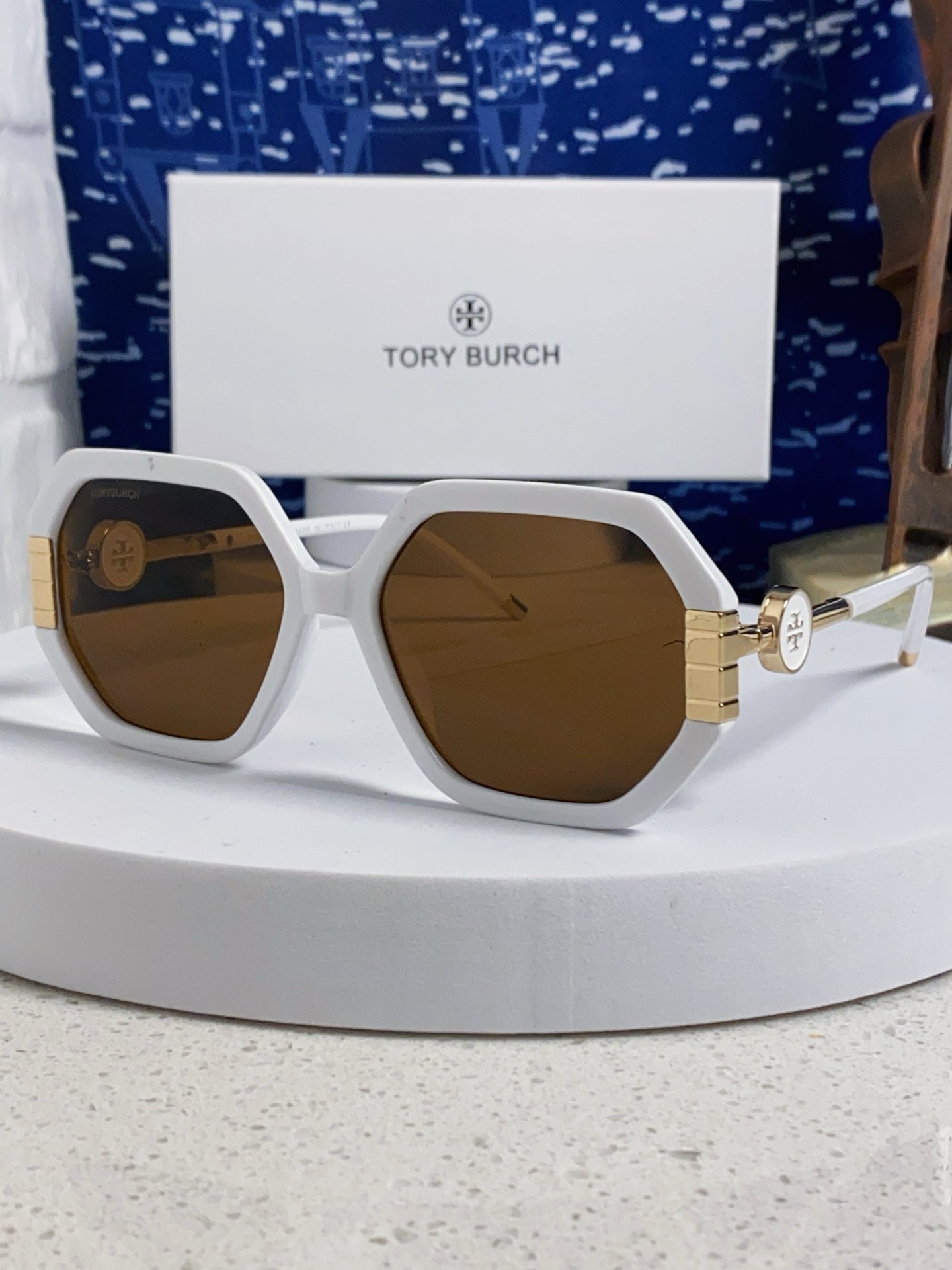 BURBERRY 26S SQUARE FRAME IN ACETATE 408242