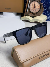 BURBERRY 26S SQUARE FRAME IN ACETATE 404737