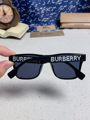 BURBERRY 26S SQUARE FRAME IN ACETATE 404737