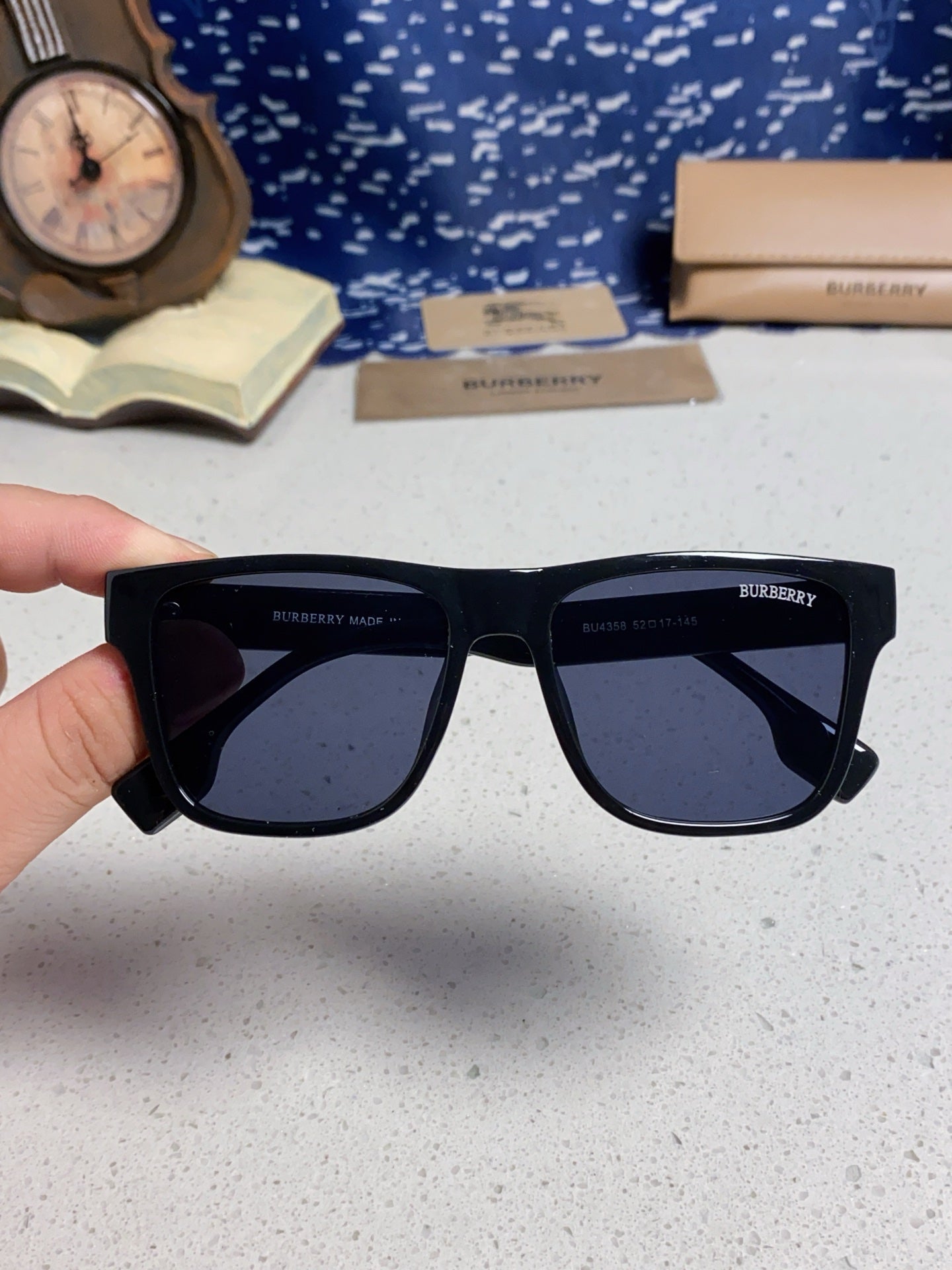 BURBERRY 26S SQUARE FRAME IN ACETATE 404737