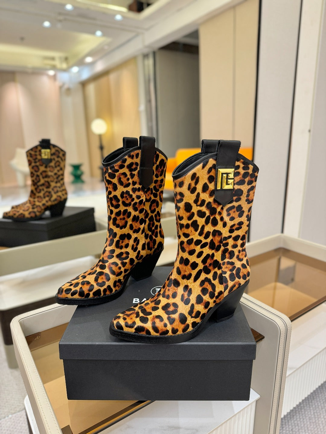 BALMAIN 26S COWBOY ANKLE BOOTS 65 MM IN LEOPARD PRINT PONY HAIR