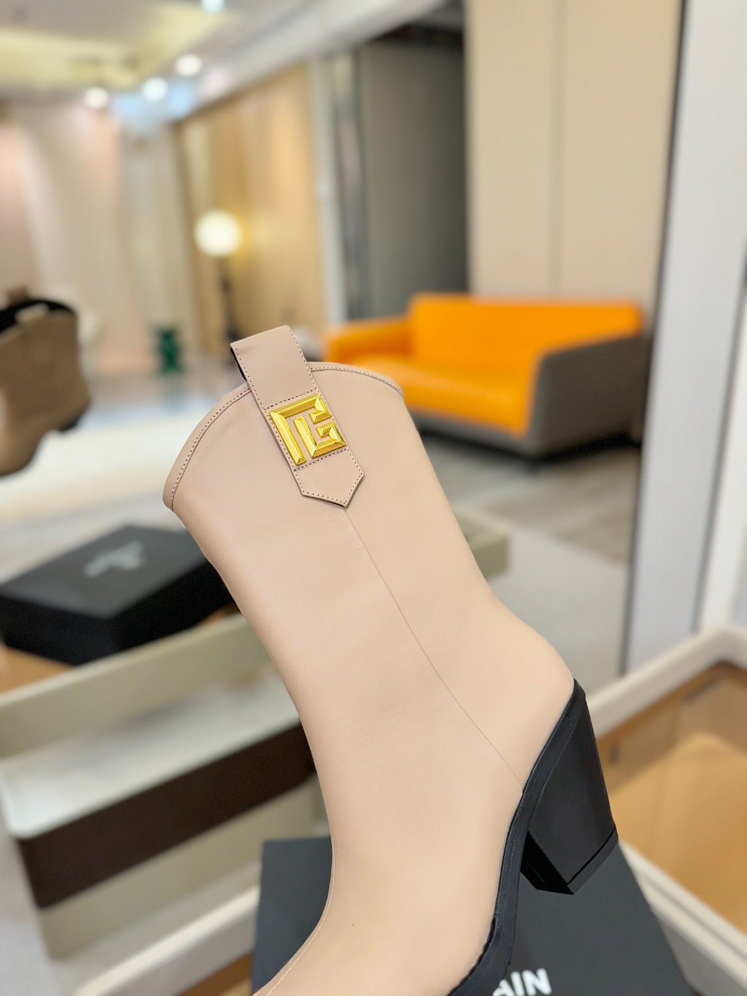 BALMAIN 26S COWBOY ANKLE BOOTS 65 MM IN BEIGE CALFSKIN