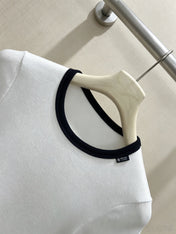 PRADA 26S SHORT-SLEEVE T-SHIRT 1048