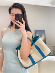 GARDEN PARTY 30CM IN WHITE TOILETS COTTON CANVAS AND BLUE CALFSKIN GREEN ON SIDE OTHER