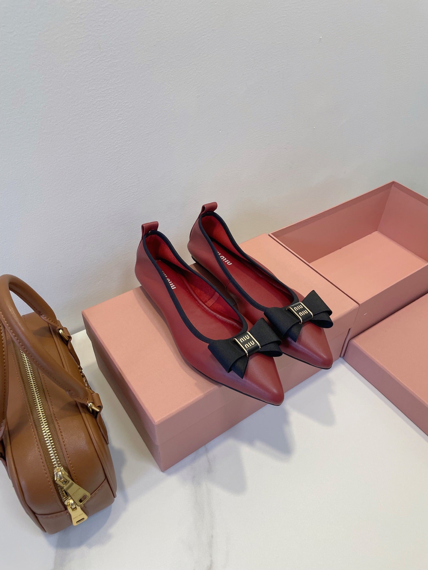 MIUMIU 26S BALLET FLATS IN DARK RED CALFSKIN WITH BOW