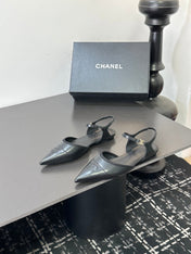 CHANEL 26S FLAT SLINGBACK SHOES IN BLACK LAMBSKIN