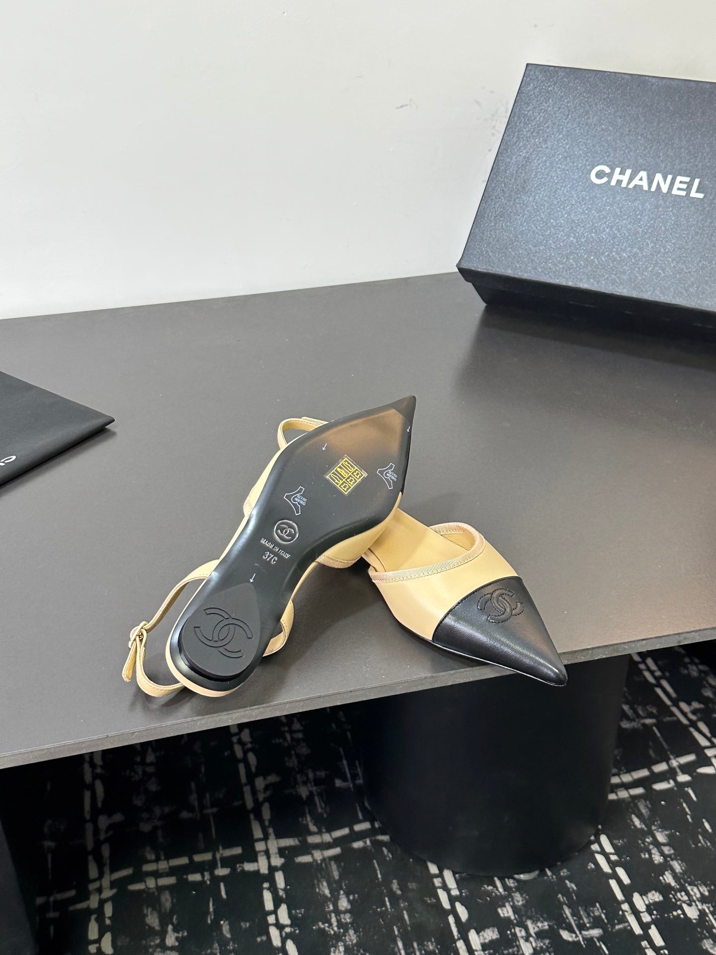 CHANEL 26S POINTED-TOE SLINGBACKS IN BEIGE AND BLACK LAMBSKIN