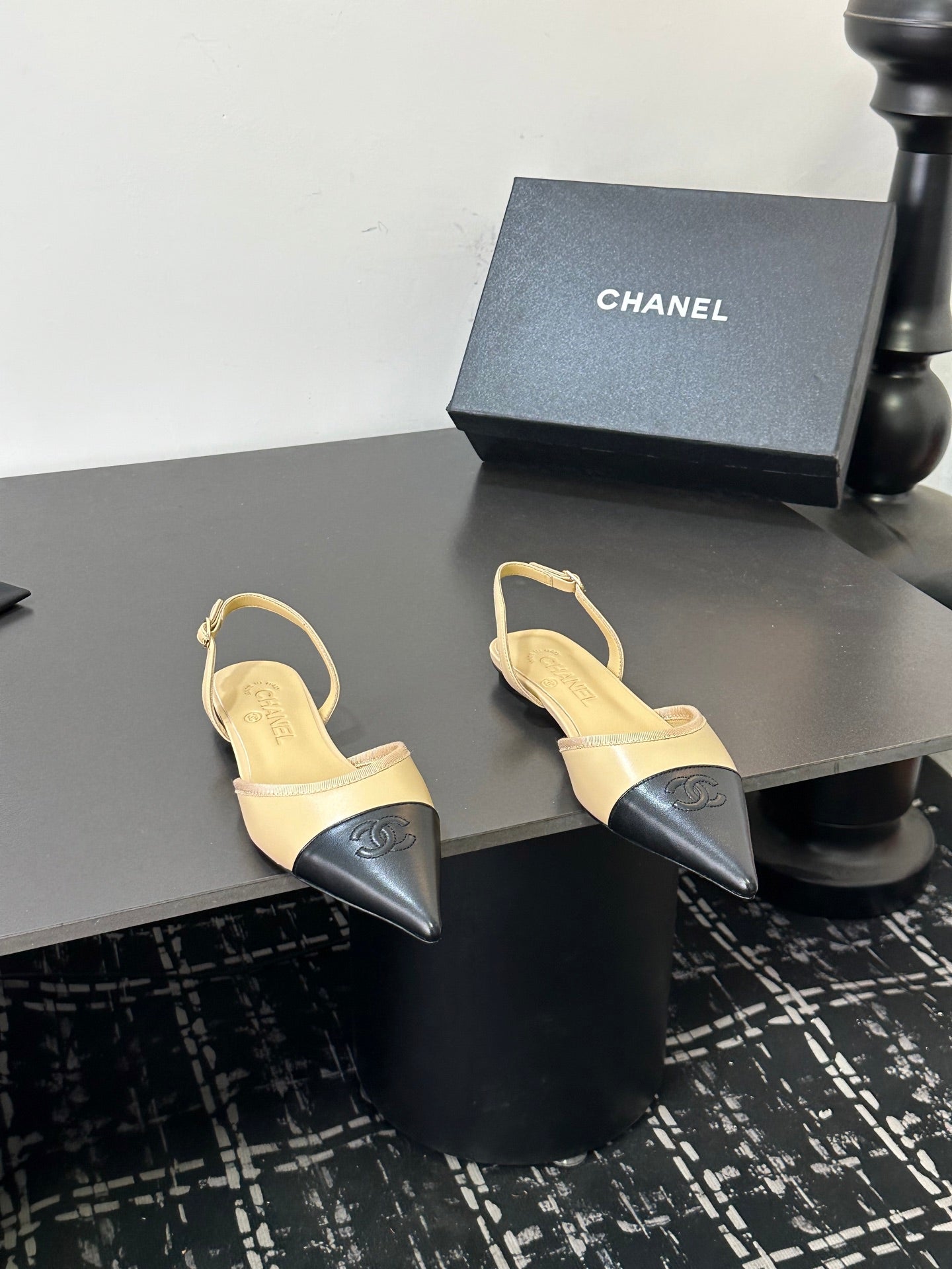 CHANEL 26S POINTED-TOE SLINGBACKS IN BEIGE AND BLACK LAMBSKIN