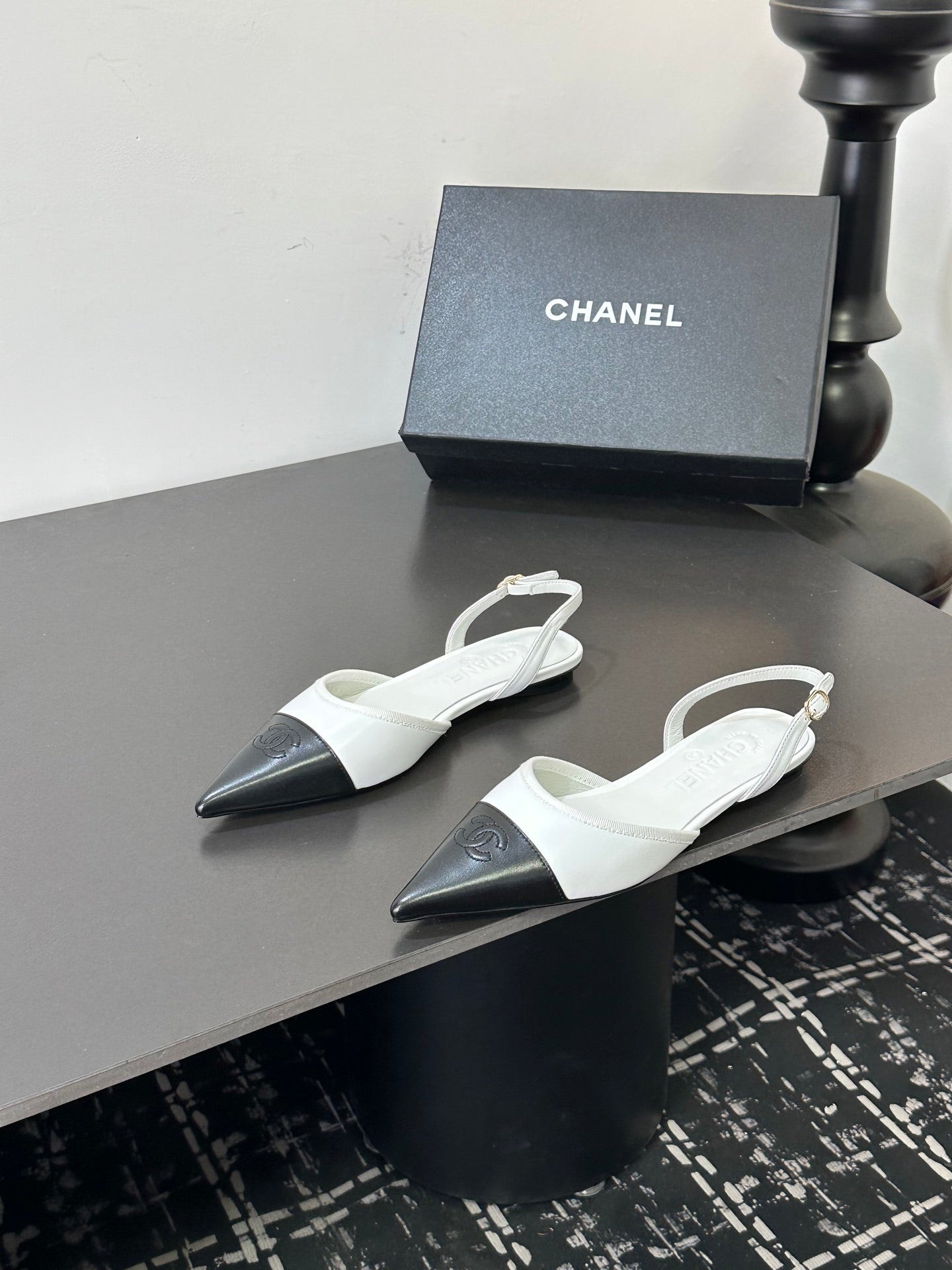 CHANEL 26S POINTED-TOE SLINGBACKS IN WHITE AND BLACK LAMBSKIN