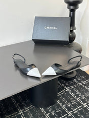 CHANEL 26S SLINGBACK FLATS IN BLACK AND WHITE LAMBSKIN