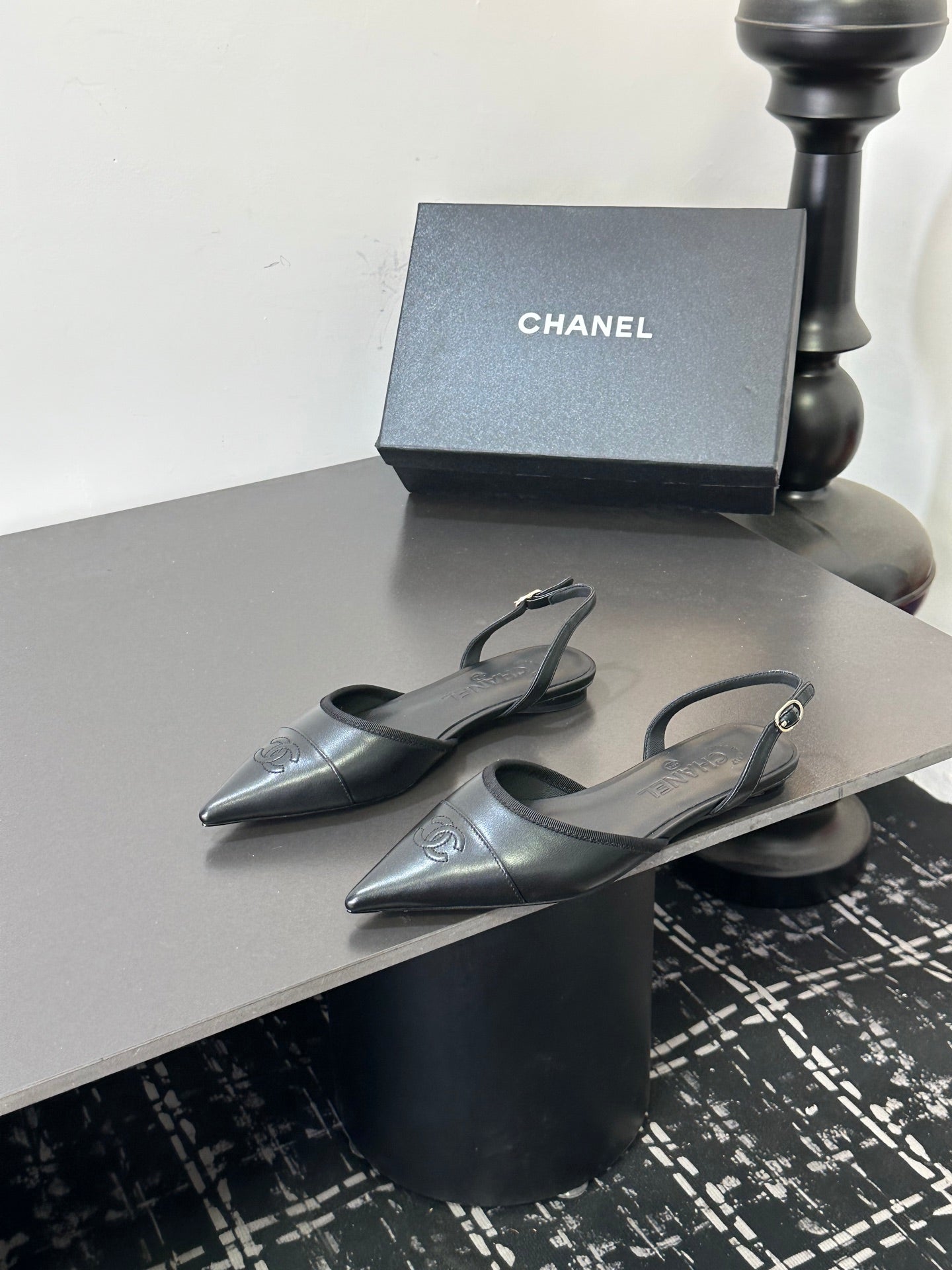 CHANEL 26S SLINGBACK FLATS IN BLACK LAMBSKIN