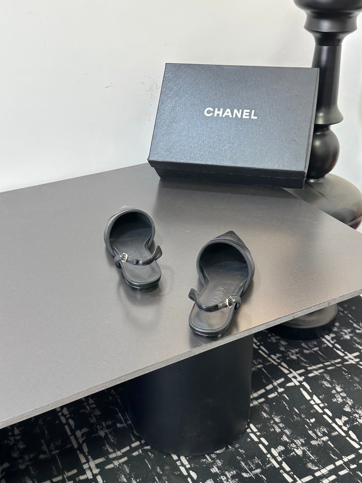 CHANEL 26S SLINGBACK FLATS IN BLACK LAMBSKIN