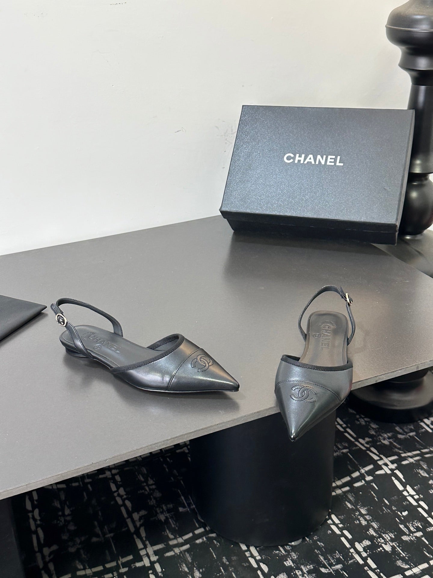 CHANEL 26S SLINGBACK FLATS IN BLACK LAMBSKIN