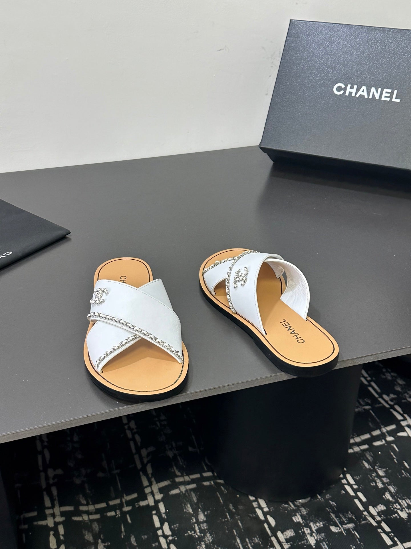 CHANEL 26S CROSS-STRAP SANDALS IN WHITE LEATHER
