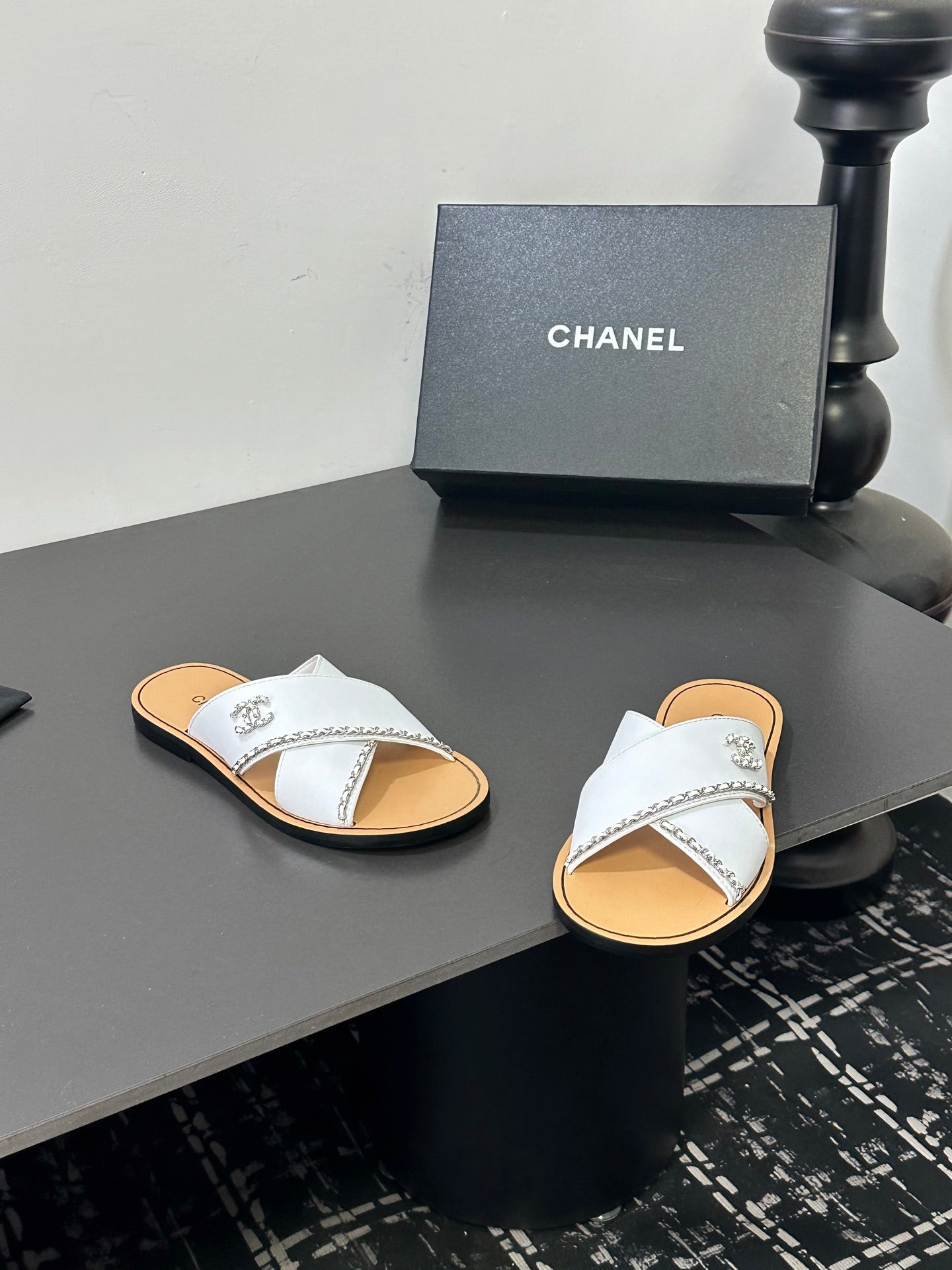 CHANEL 26S CROSS-STRAP SANDALS IN WHITE LEATHER