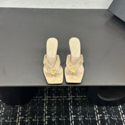 CHANEL 26S HIGH-HEEL THONG SANDALS IN BEIGE SUEDE WITH FLOWER DETAIL
