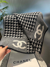 CHANEL 25S SCARF 190 CM IN CASHMERE 943827