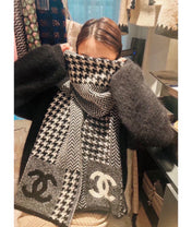 CHANEL 25S SCARF 190 CM IN CASHMERE 943827