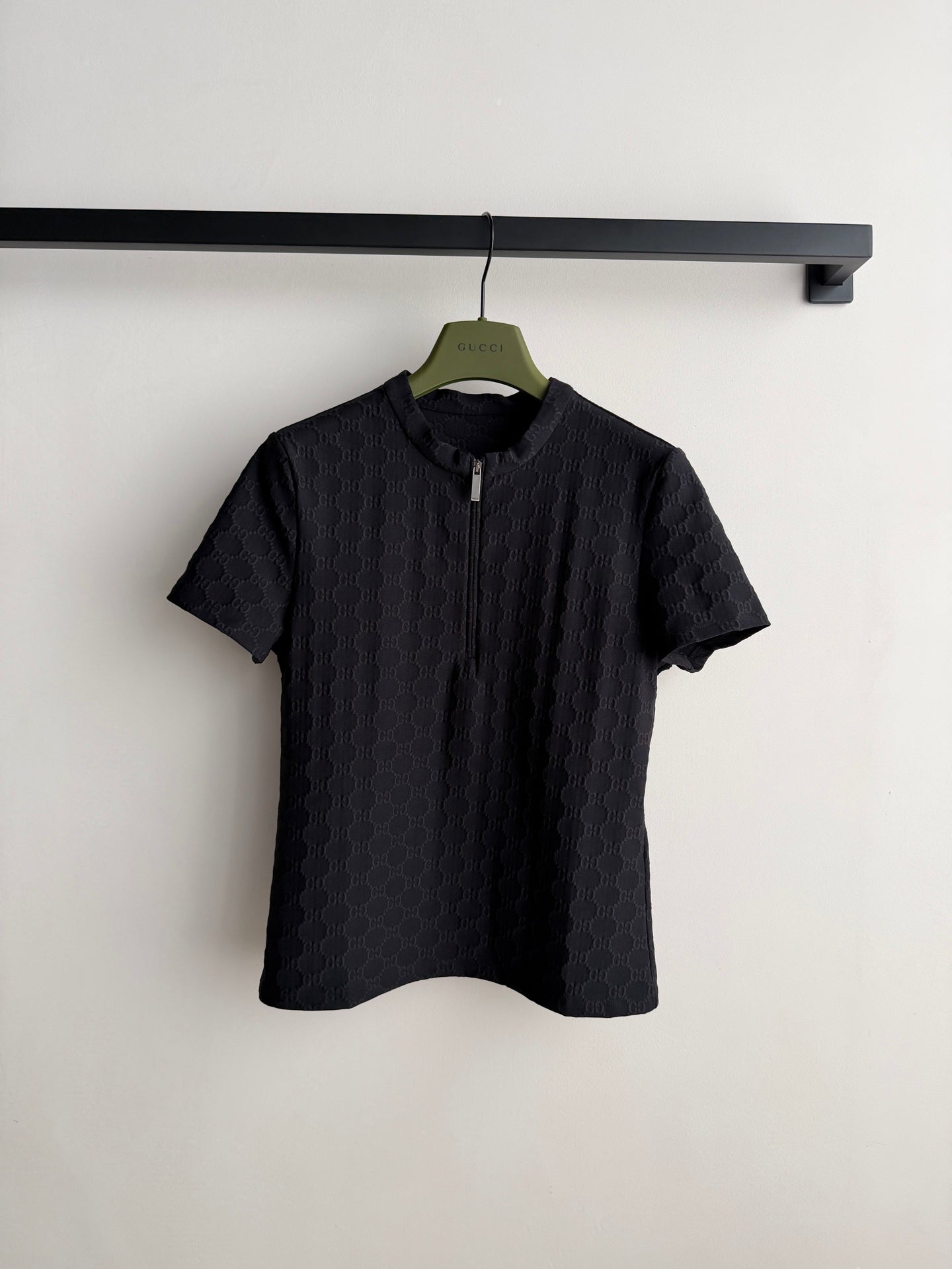 GUCCI 26S SHORT-SLEEVE KNIT T-SHIRT 473