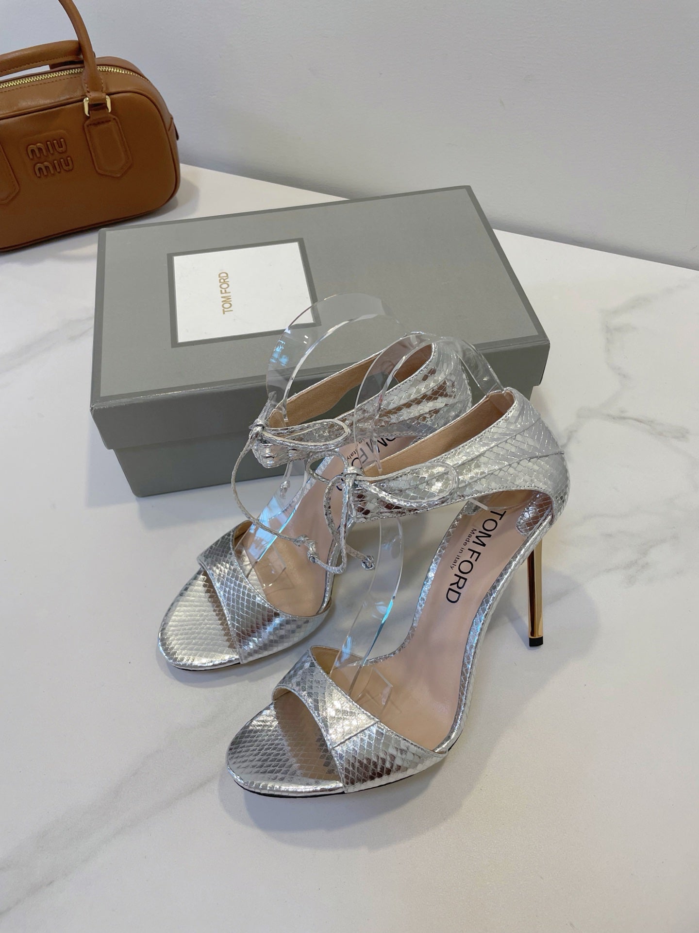 TOM FORD 26S HIGH HEEL SANDALS IN METALLIC SILVER SNAKESKIN CALFSKIN