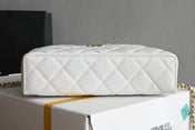 COSMETIC BAG 19 IN WHITE GRAINED CALFSKIN GOLD HARDWARE