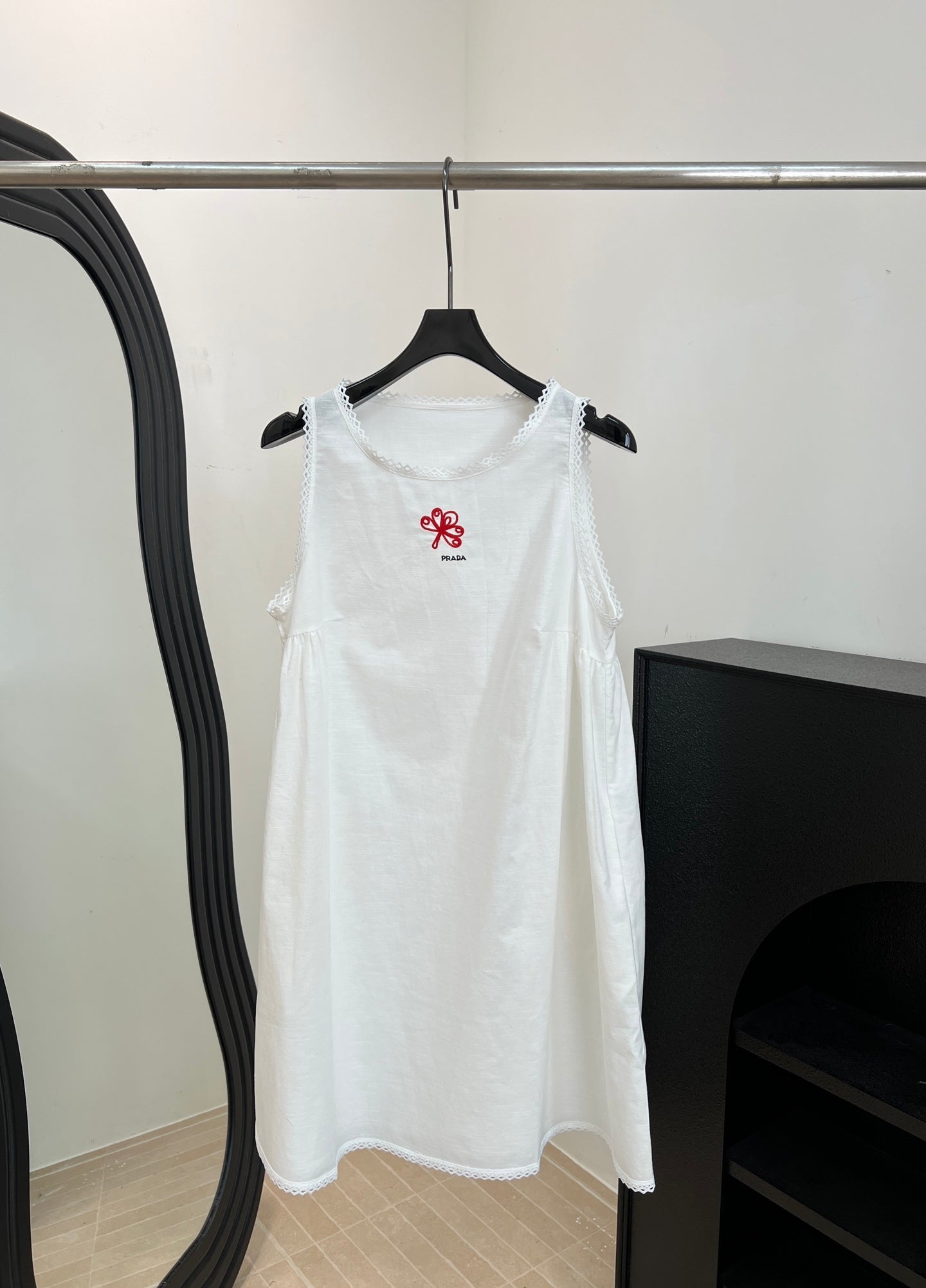 PRADA 26S SLEEVELESS DRESS STYLE 997