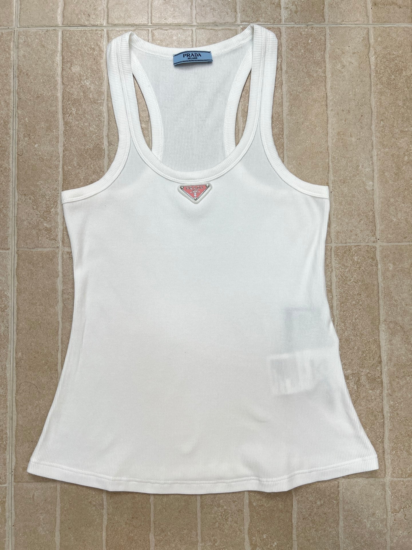 PRADA 26S SLEEVELESS TOP 1055