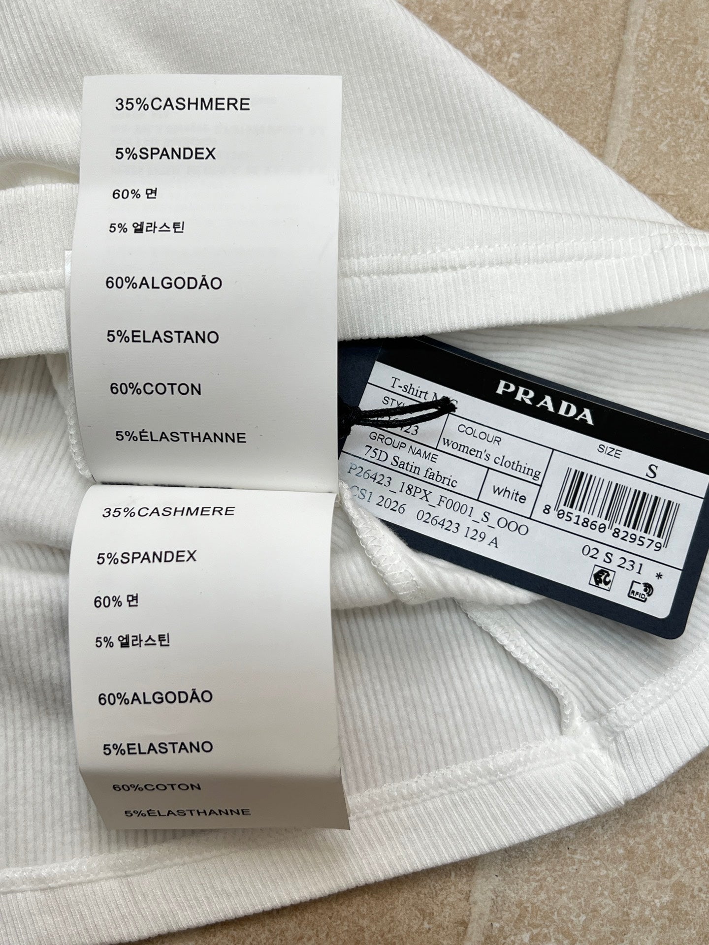 PRADA 26S SLEEVELESS TOP 1055
