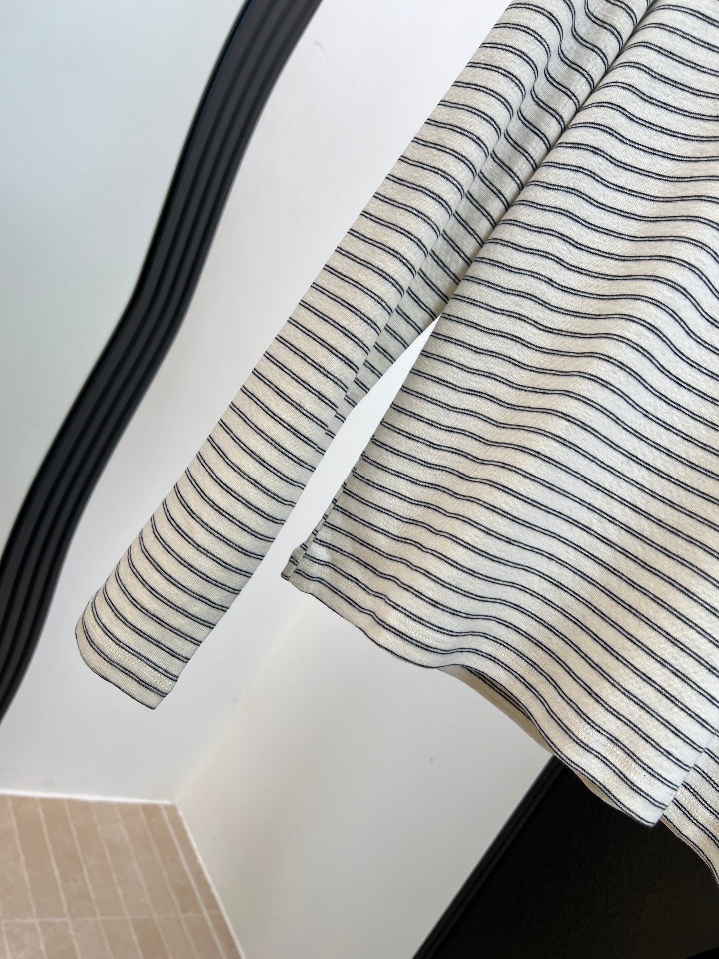 YSL 26S LONG-SLEEVE T-SHIRT 476