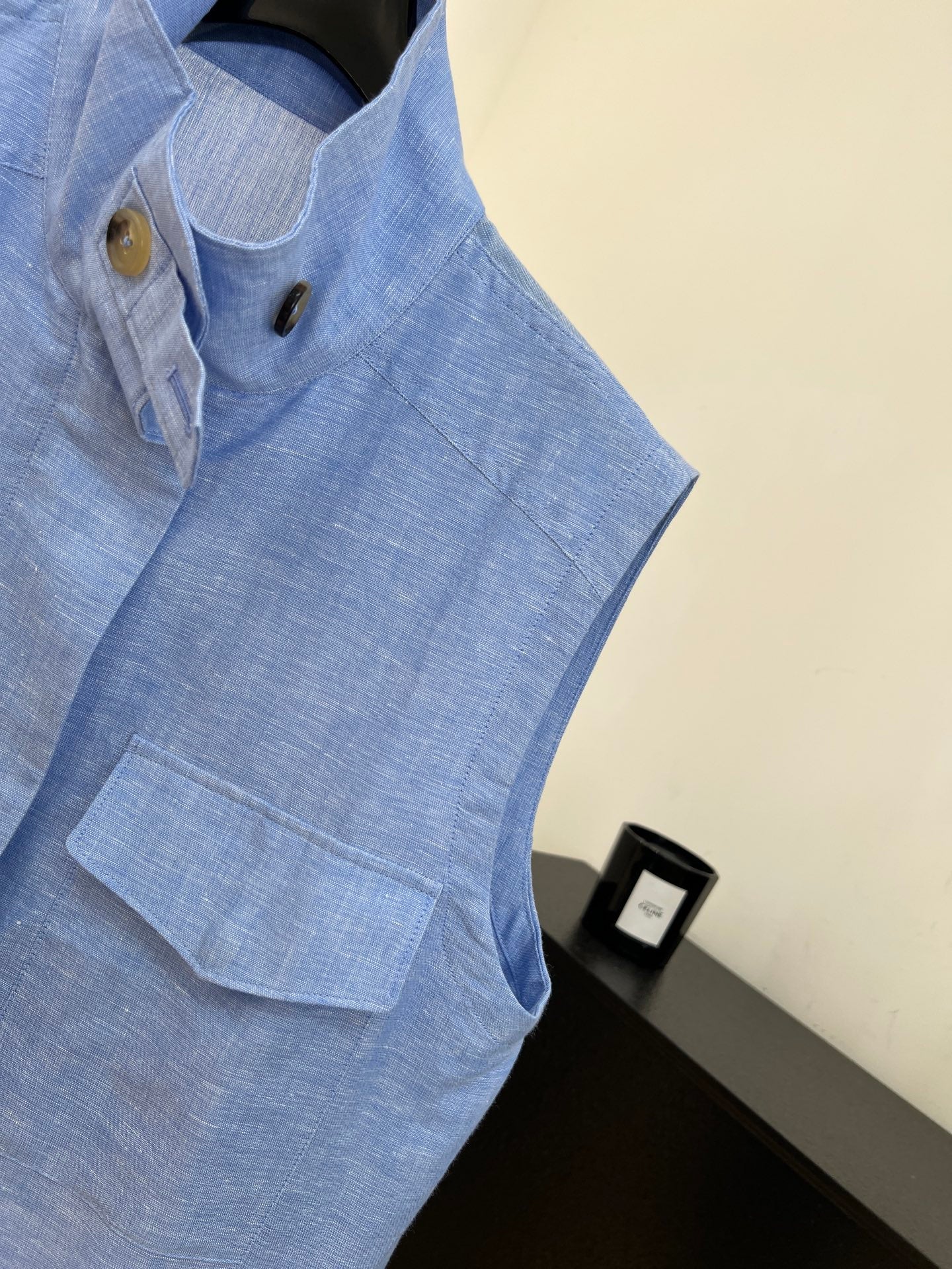 LORO PIANA 26S SLEEVELESS STAND-COLLAR VEST 897
