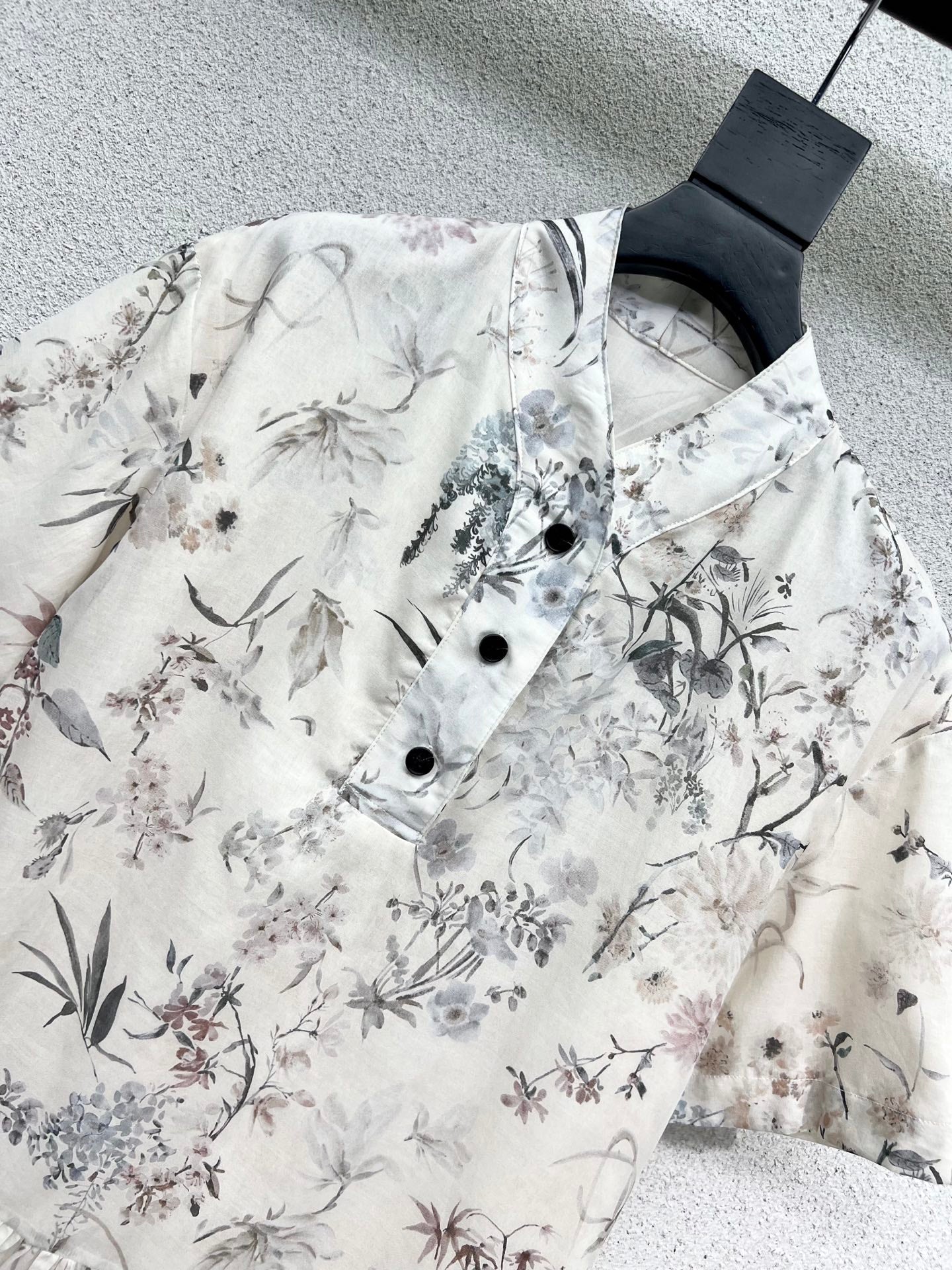 DIOR SHORT-SLEEVE RETRO DRESS 275031
